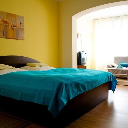 Haus Helvetia Bed & Breakfast Бад Орб Екстериор снимка