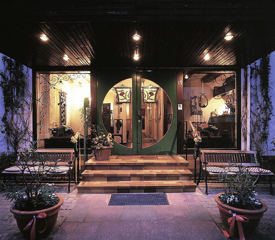 Haus Helvetia Bed & Breakfast Бад Орб Екстериор снимка